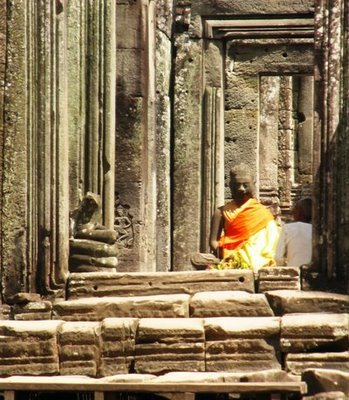 buddha-angkor.jpg