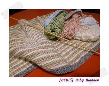 20121230BabyKnitting1