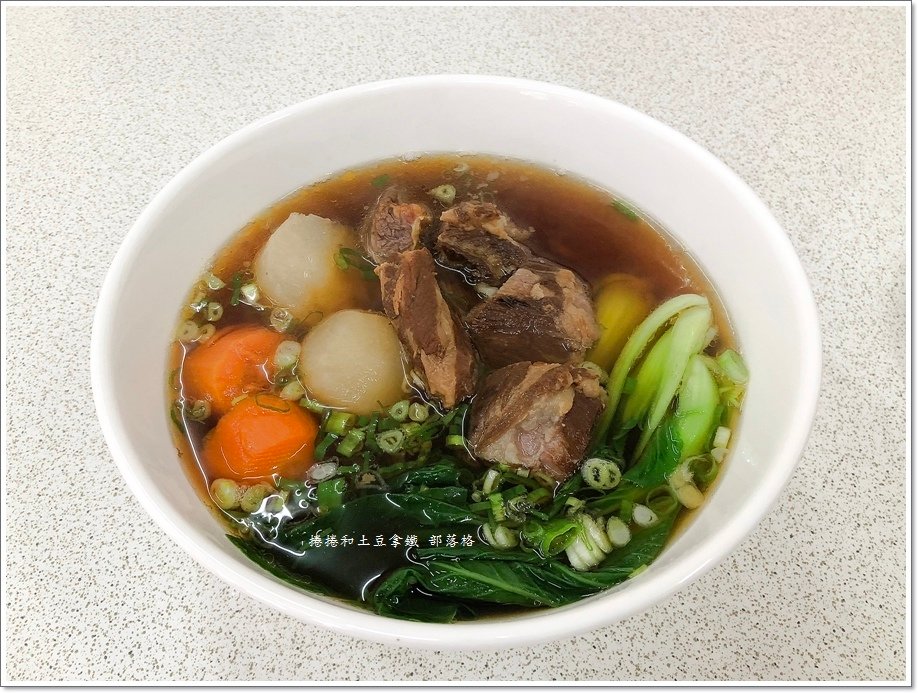 春的牛肉麵06.JPG