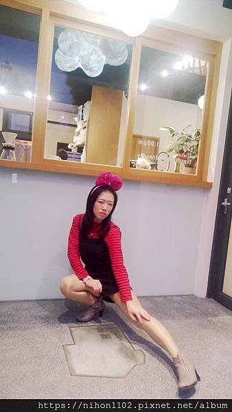 1220705.jpg