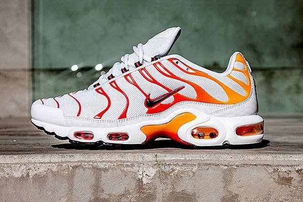 nike-air-max-plus-inverted-og-pack-1