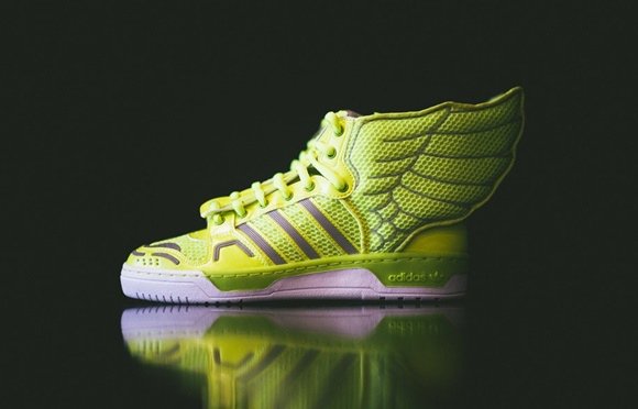 adidas-originals-by-jeremy-scott-mesh-wings-2-0-electric-1-vert