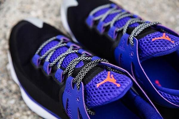 a-closer-look-at-the-jordan-brand-flight-runner-4