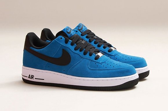 nike-air-force-1-military-blue-black-white-11-vert