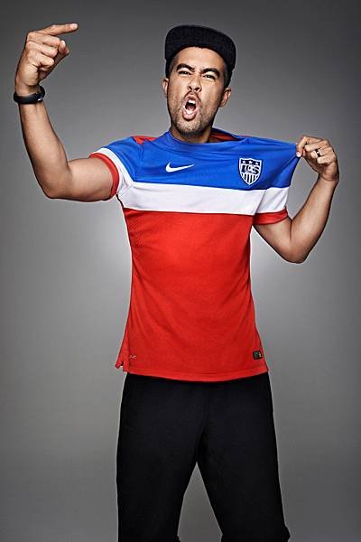 nike-unveils-2014-u-s-soccer-away-kit-2