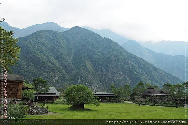 布洛灣山月村