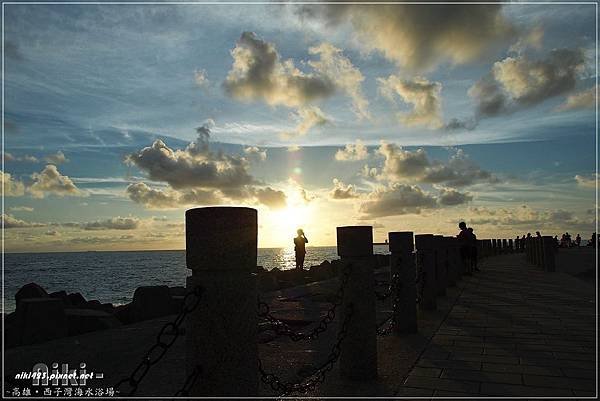 西子灣海水浴場夕陽