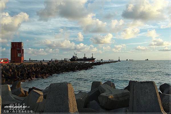 西子灣海水浴場夕陽