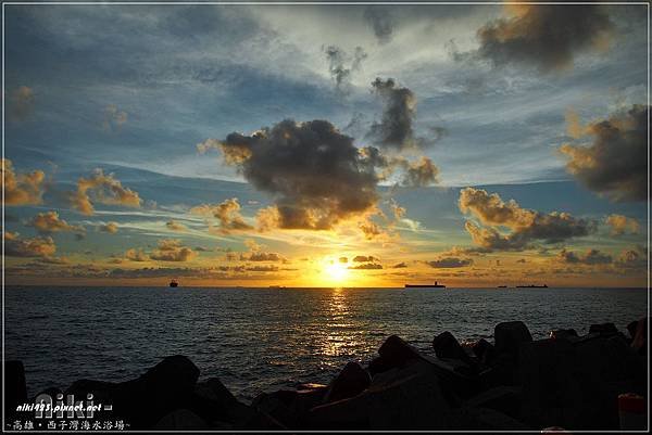 西子灣海水浴場夕陽