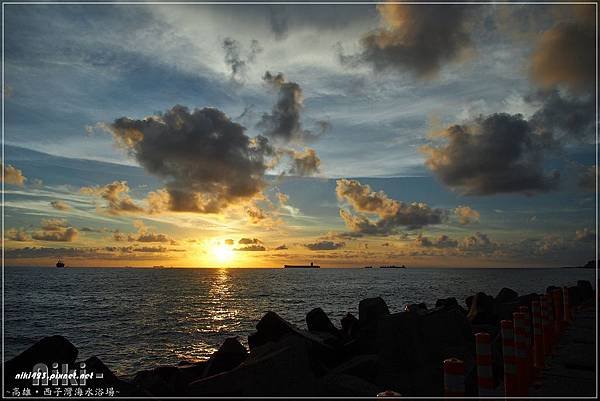 西子灣海水浴場夕陽