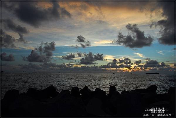 西子灣海水浴場夕陽