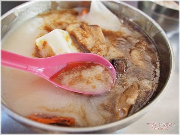 東港道地美食_無店名肉粿飯湯