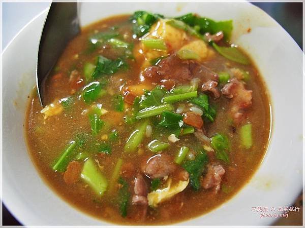 台南安平小吃美食_文章牛肉湯.牛腩清湯.牛肉燴飯