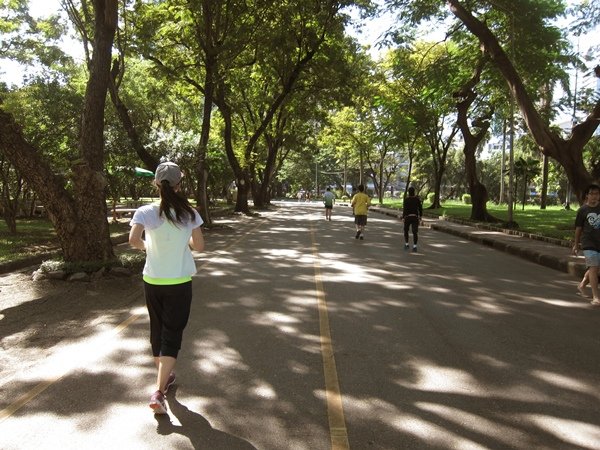 20131102_jogging in Lumphini Parek_07.JPG