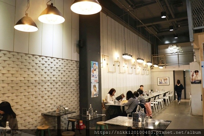 KATZ 卡司複合式餐廳 (6).JPG