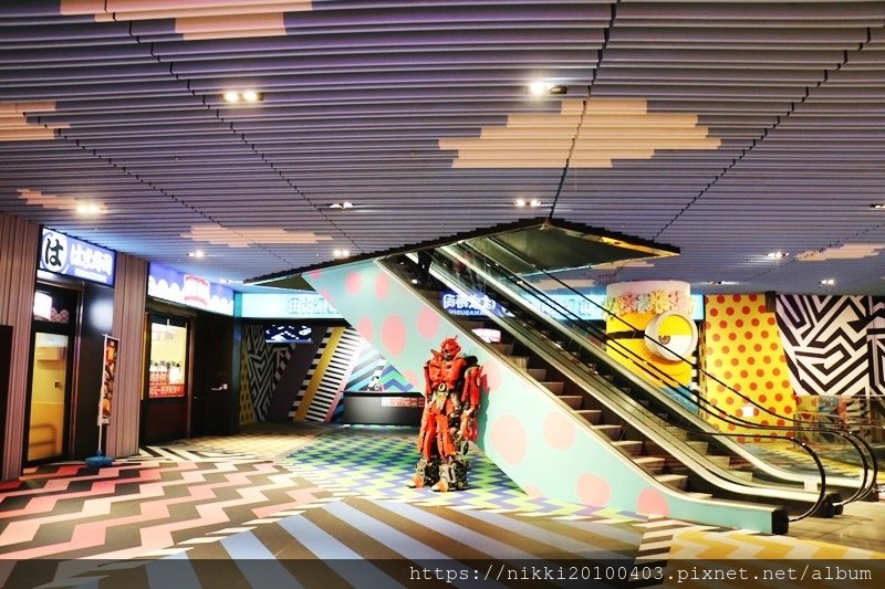 台中軟體園區Dali Art 藝術廣場 (2).JPG