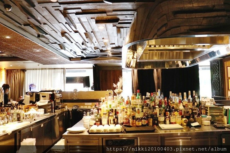 333 restaurant %26; bar (26).JPG
