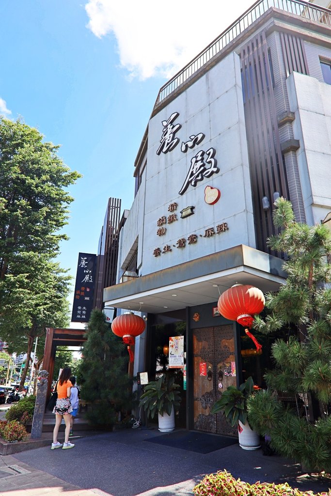 【林口麻辣火鍋】養心殿 林口店 雙人龍蝦饗宴 專屬聚會包廂 