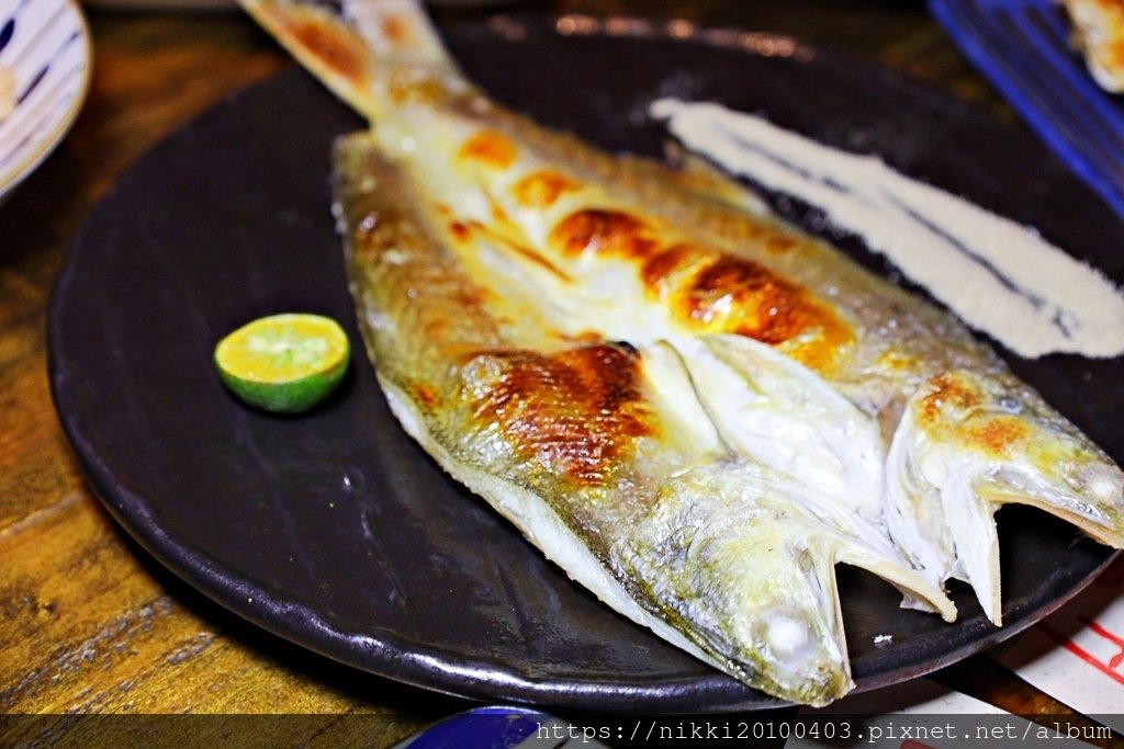 激安の食事酒場：市政府站超人氣居酒屋598喝到飽串燒熱炒