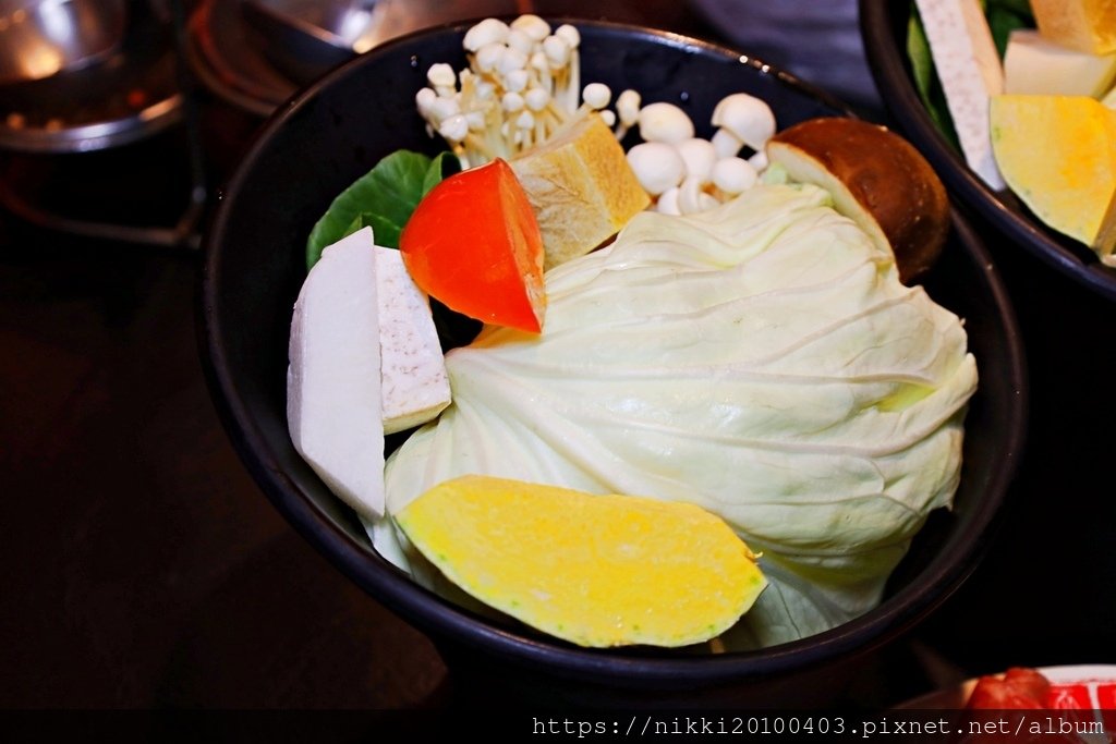 【中山區麻辣鍋】鎰鼎火鍋 高CP值臥龍鳳雛雙人套餐  飲料、