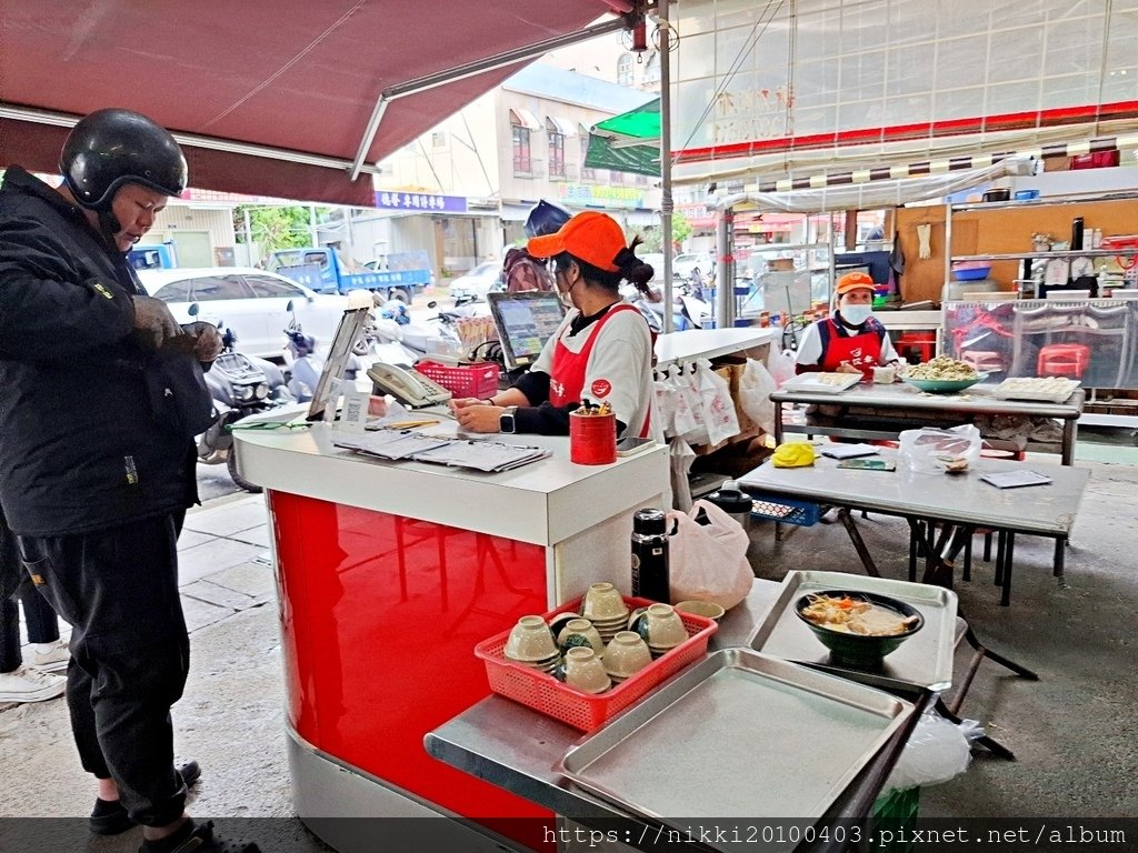 中興大學美食推薦｜餃佼者水餃專賣店 飽滿多汁、學生激推！