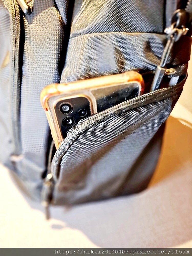 Targus Classic EcoSmart 16 吋經典