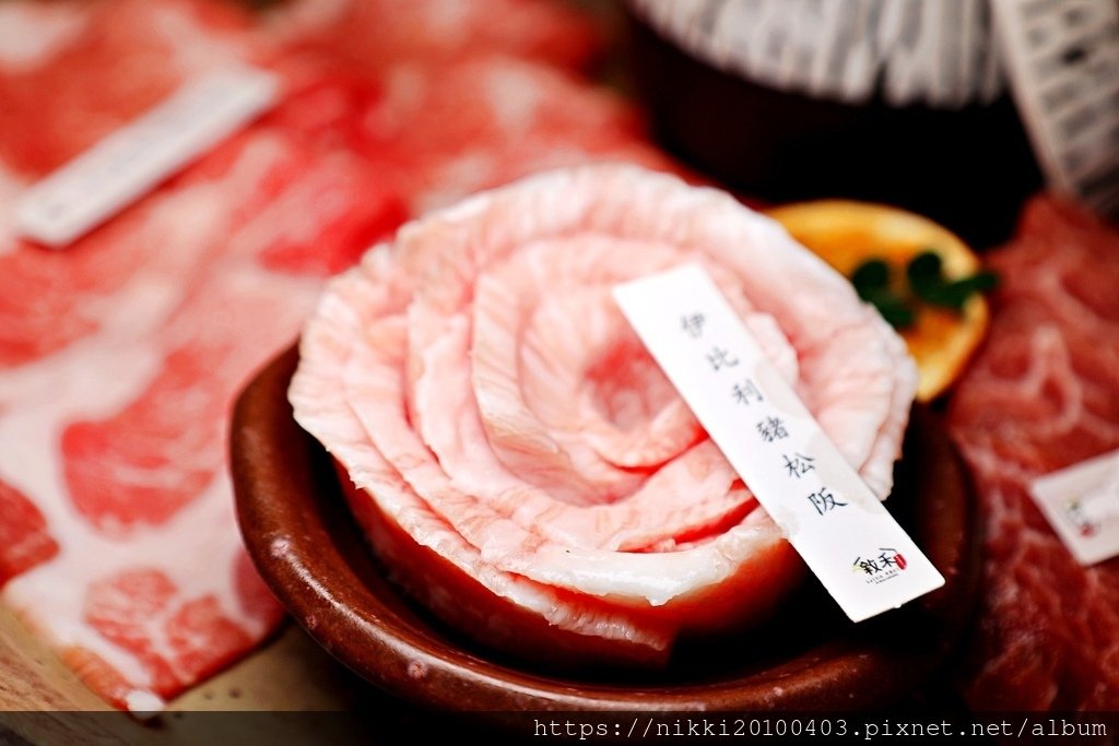 【台中高級燒肉推薦】敘禾燒肉｜美術館旁高級燒肉，桌邊服務、頂