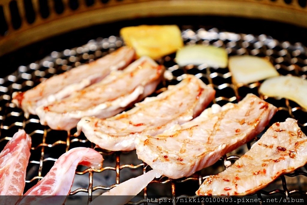 【台中高級燒肉推薦】敘禾燒肉｜美術館旁高級燒肉，桌邊服務、頂