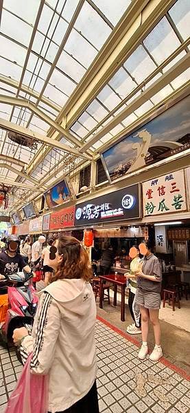 華西街-十分包車推薦.jpg
