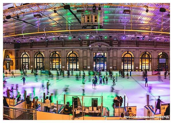 ice Skating-Alexandra palace 01.jpg