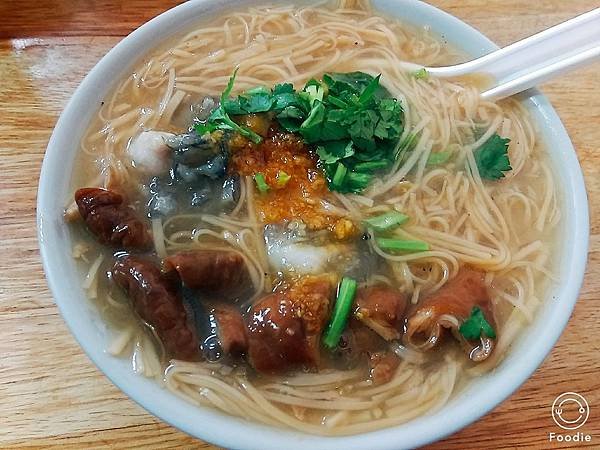 【龍山寺】龍山寺美食(陳記麵線、阿萬油飯、金好吃花枝羹、柳州