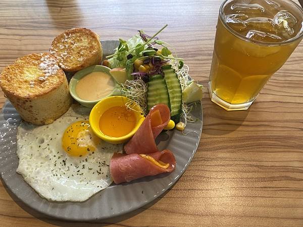 台灣台北 三重蘆洲區美食 徐匯廣場周邊 早午餐 樸樂