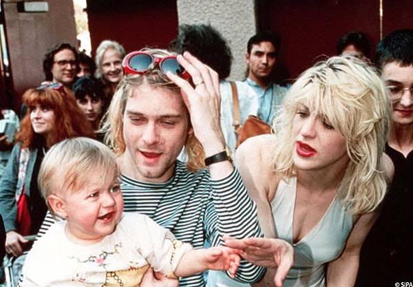 kurt_cobain_et_courtney_love_refere