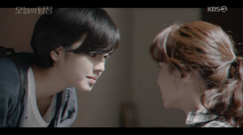 EP08_02.gif