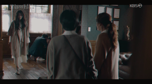 EP15_01.gif