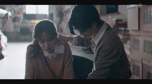 EP15_04.gif