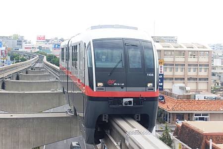赤嶺駅