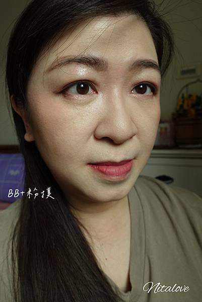 IWE、BOBBI BROWN 、肌膚之鑰蜜粉餅綜合測評