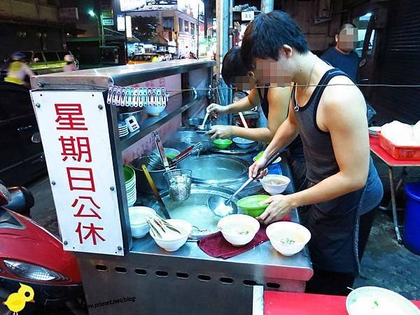 【新莊】烏醋乾麵骨仔肉湯-簡單好吃的美食