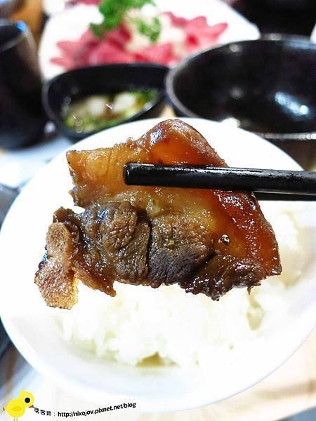 【台北 永和】全台唯一京宴屋金門酒糟牛肉火鍋、龍益莊牛肉乾