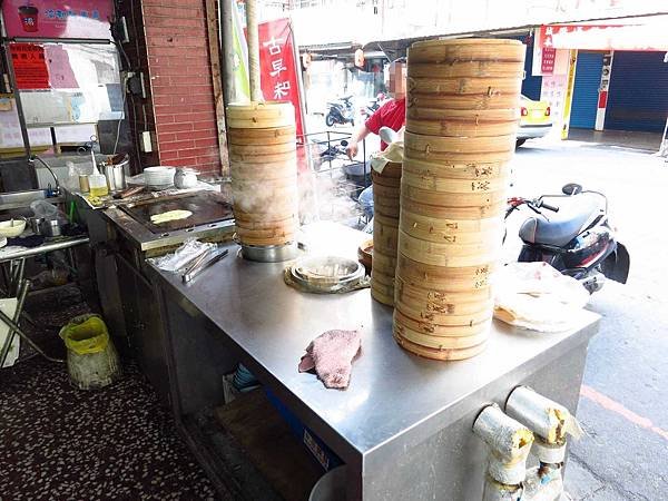 【蘆洲早餐、宵夜】信義豆漿-皮薄鮮美多汁餡飽滿