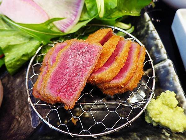 【東京美食】牛かつあおな-平價炸A5和牛牛肉排