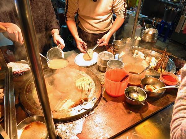 【蘆洲美食】高雄黑輪-夜市裡的超人氣美食