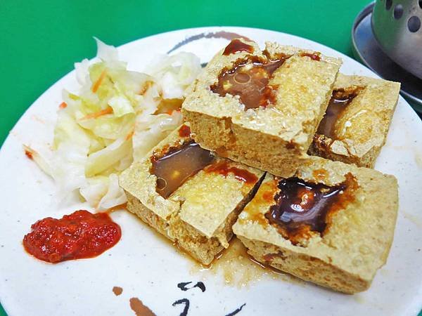 【台北美食】得記港式麻辣鴨血-公館夜市裡的隱藏版美食