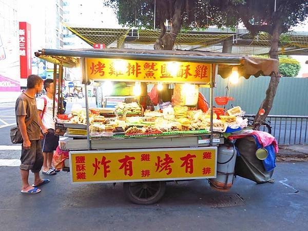 【桃園美食】阿珠碳烤-桃園火車站的平民美食