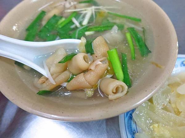 【彰化美食】A古爌肉飯-香腸飯比爌肉飯更推