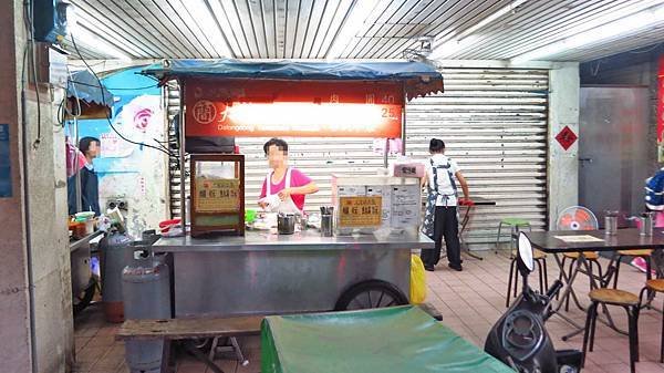 【台北美食】簡家大龍峒肉圓-數十幾年的肉圓老店