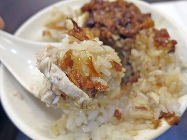 【台北美食】華饌古早味美食-美味爆表的雞魯飯