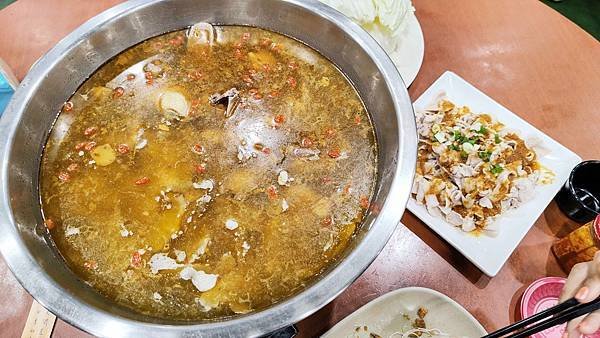 【桃園美食】台灣番鴨牧場-麻油麵線、雞油拌飯免費吃到飽，CP值爆表的餐廳