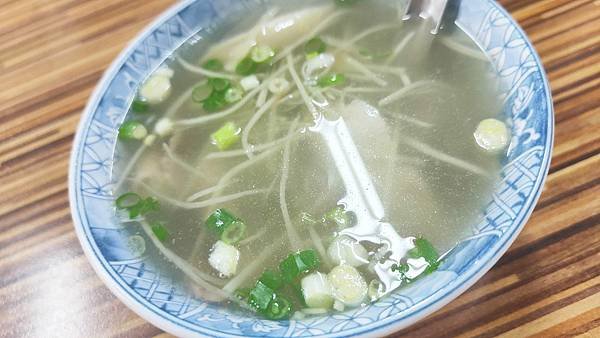 萬華烏醋乾麵(原阿明烏醋麵)